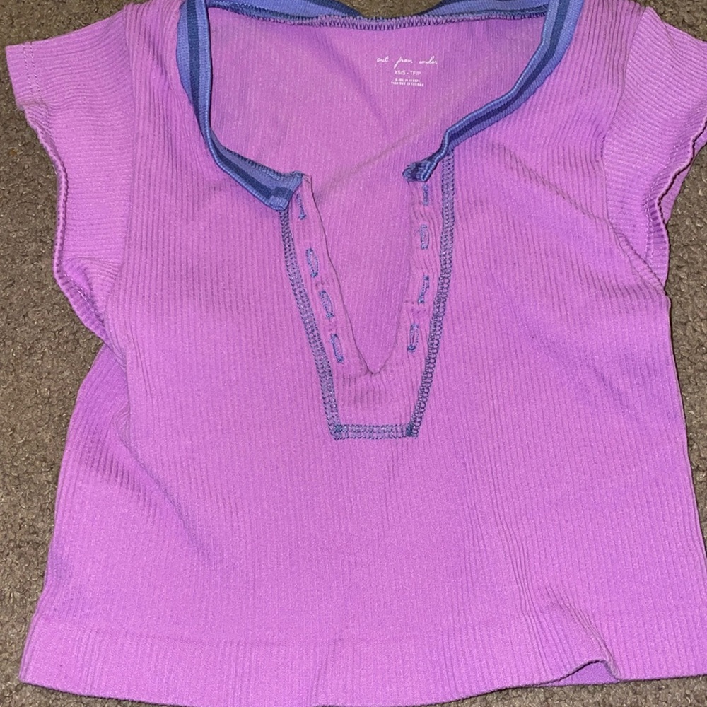 URBAN OUTFITTERS OUT FROM UNDER TOP SIZE XS/S